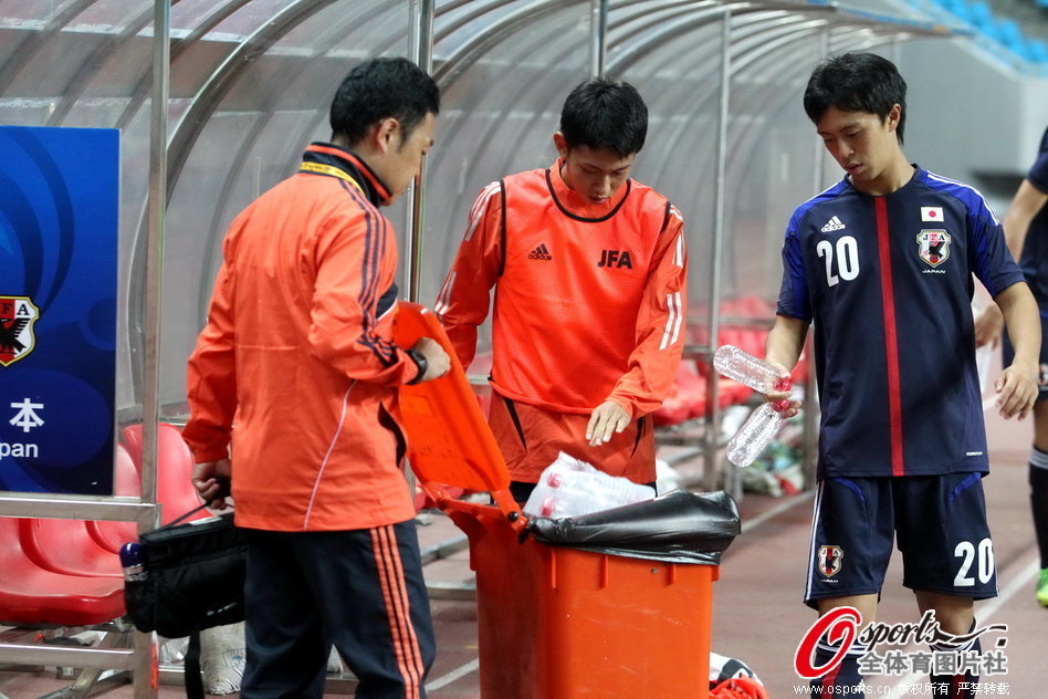 米切尔骑士生涯45+场次追平欧文并列队史第2 詹姆斯18次队史第1