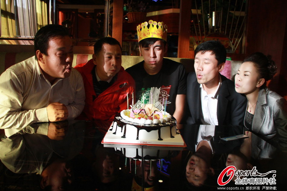 場均14分，卻被三巨頭強行保護！八年四冠王朝奠基者，你該離開了