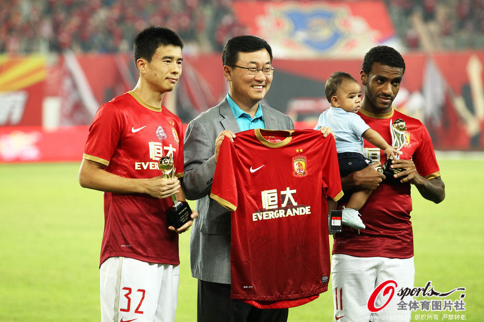 奇迹！29万人口小岛被射36脚，爆冷逼平日本，世少赛3队提前出线