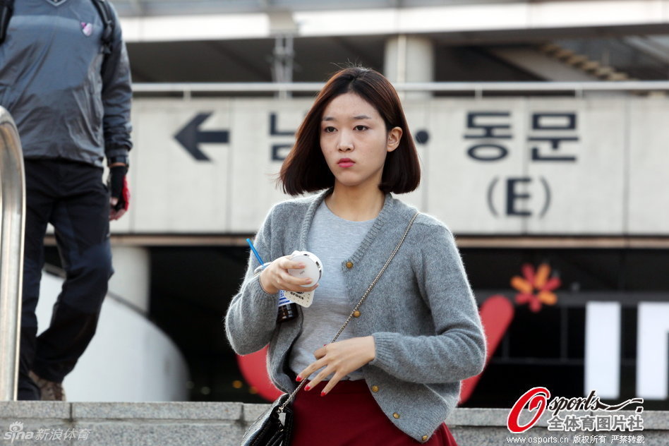 msi這玩意誰愛拿誰拿，要是t1全力拿下msi，你還能在這看到速龍？