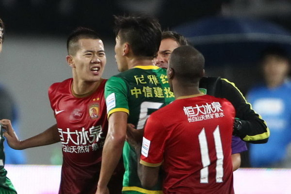 安东尼：我们的目标是进入欧联杯决赛，梦想再披巴西队战袍