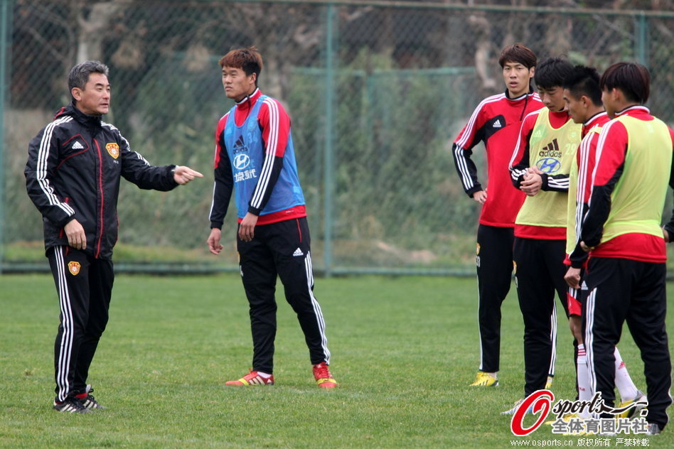 维尼续约问题因素之一