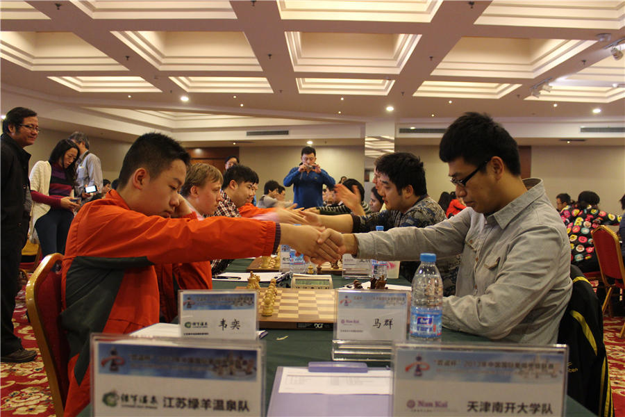 克羅斯談越位爭議：邊裁的確不應舉旗，但皇馬球員也拋棄防衛了