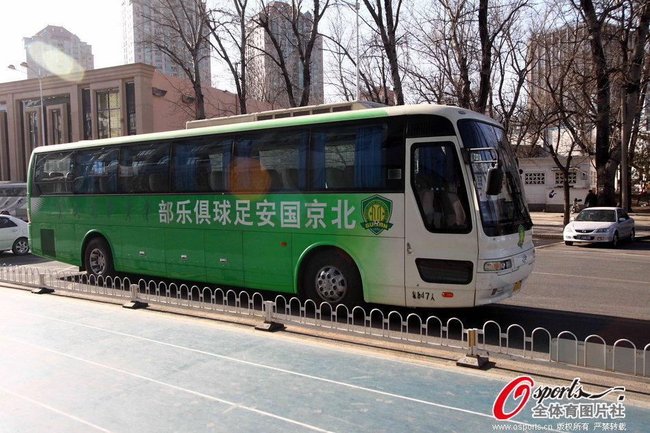 昏庸教練！開拓者大帥棄用小楊之后遭王仕鵬質疑，戰術犯錯被絕殺