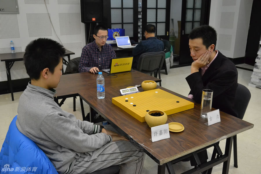 尼克斯106