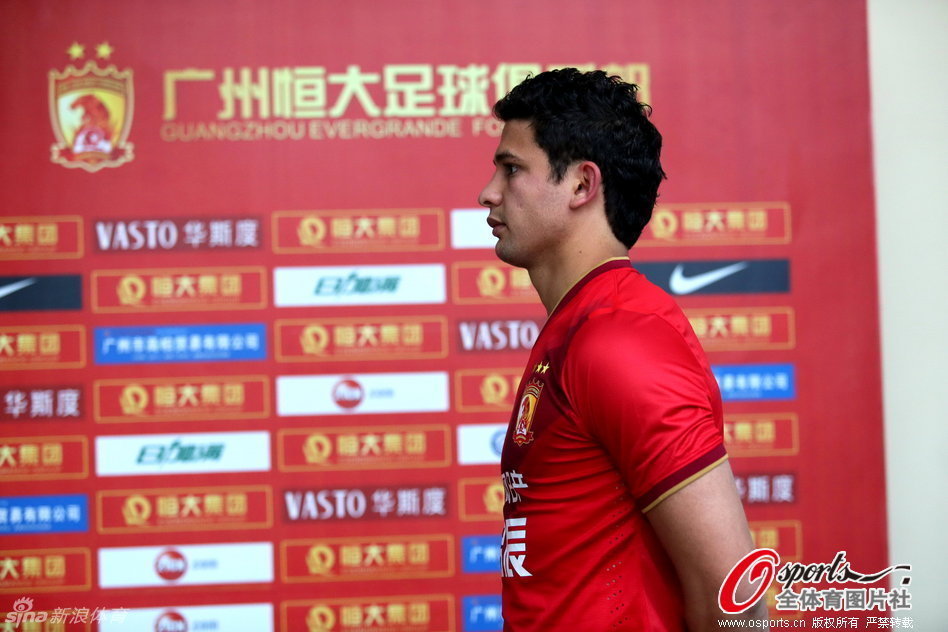 老将的坚守！36岁张琳芃完成个人俱乐部生涯第500场里程碑之战