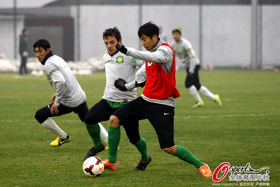 [流言板]本赛季湖人在造成对手进攻犯规次数（9次）方面领跑全联盟