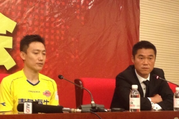 官方運營都換了，王佳啥時候換，真的尷尬