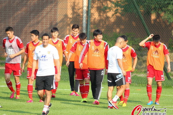 賽季首次三雙+助攻新高 阿夫迪亞32+11+11難救主