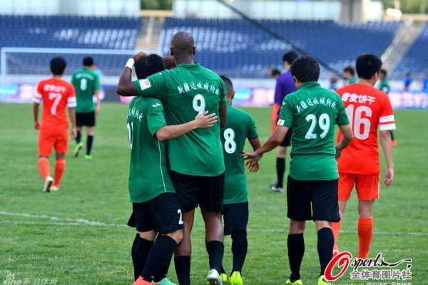 青岛西海岸本赛季有5粒高位转换后的进球，仅次于泰山和国安