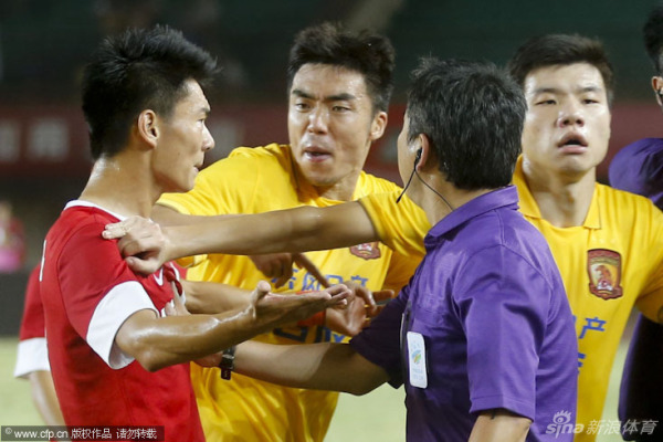 雙塔缺戰？火箭隊疑似放出煙幕彈！4中鋒配置，可輪流圍剿約基奇