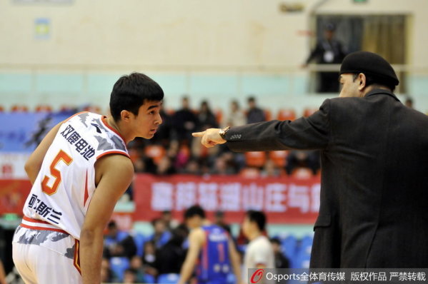 防陣得票情況：莫布里差1票即全票 阿門第五 未入選者OG票數(shù)最多