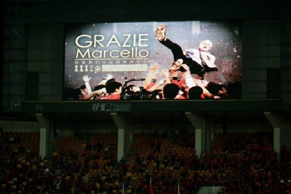 這次又被火箭打爆了！騎士還打算讓替補鋒線留在輪換陣容中嗎？