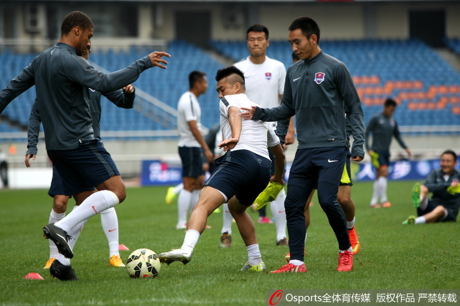 斯波：拉松出场时间都是凭实力挣来的 他做了很多无形的贡献