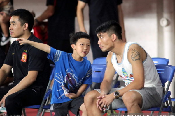 無意引戰，請勿對號入座?。骸八{洞這次改革，是對的”??！