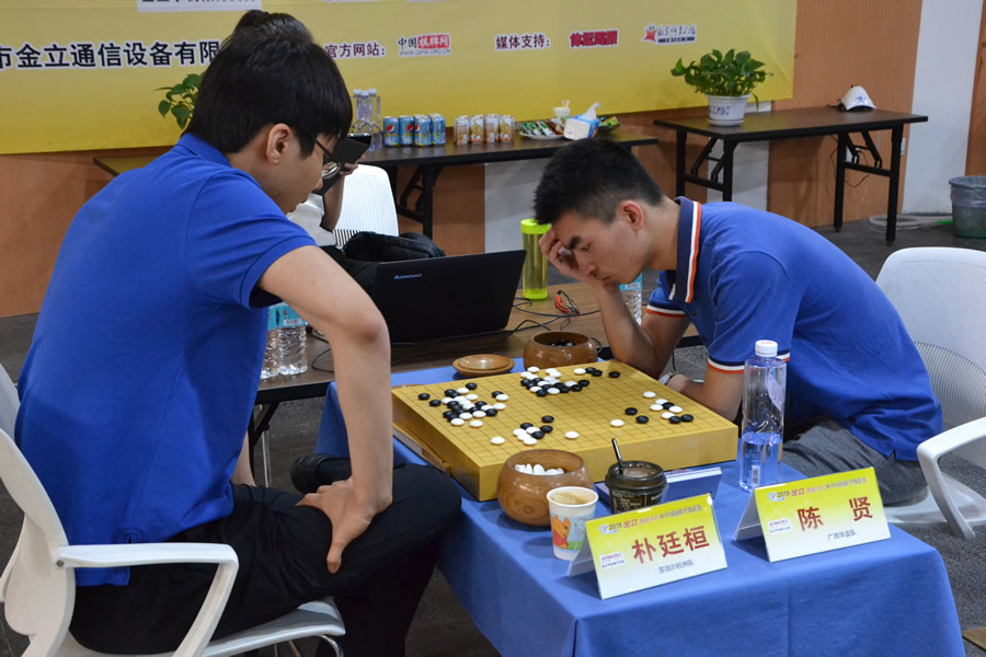足壇狂歡夜：曼城7連勝登頂英超，熱刺完結4連敗，利雅得新月奪冠