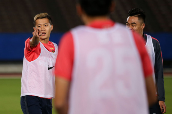 蓉城队1比2不敌河南队 提前退出中超争冠战