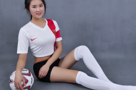 [流言板]哈登過去4戰場均25分5.5板9.3助，命中率34.7%三分23%