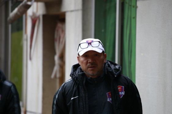 34岁阿联酋国脚奥马尔宣布退役，曾被誉为“海湾梅西”