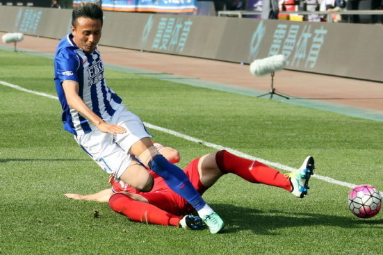 真香，电讯报：曼城更庞大的阵容让追求精简阵容的瓜帅更从容