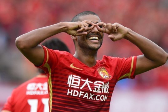 欧文谈弗拉格：开心打球享受比赛的同时 用表现赢得他人的尊重