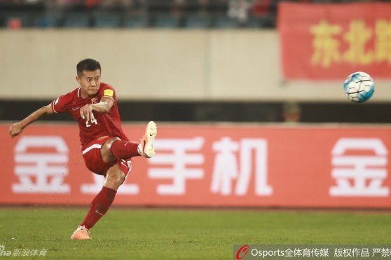 還是看你！弗拉格再次強打費爾斯 對抗后打板中投命中！