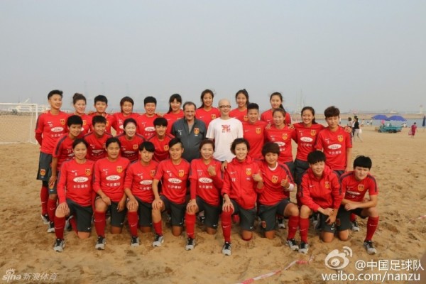 独行侠vs活塞首发：加福德赛季首秀 弗拉格&克莱&华盛顿&克里斯蒂