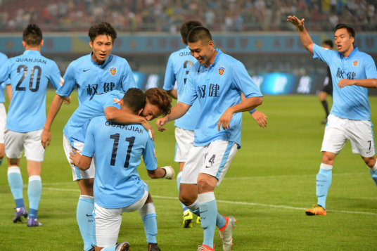 休赛期被交易换科林斯！船记：快船球迷没意识到鲍威尔的重要性