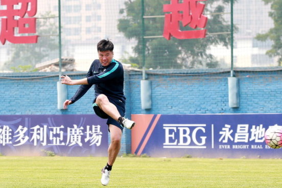 CF2怎么被壓成這個B樣了