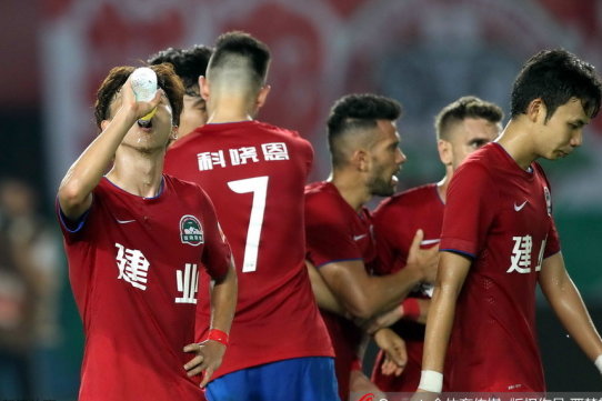 火箭隊送來神助攻，10戰9勝悄悄升東部第二！又一支超級黑馬誕生