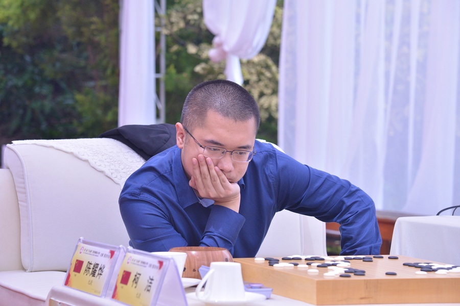 http://www.sinaimg.cn/dy/slidenews/2_img/2013_13/820_944178_408050.jpg