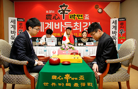 尼克斯106
