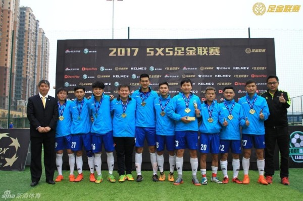 杜克主帥談弟子克尼佩爾&賽恩：他們極具競爭力 能讓隊友變得更好