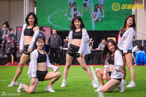 那個當年勇士默默無聞的次輪秀，如今竟然已是雄鹿的當家控衛了？