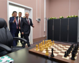 普京步入棋室