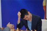 丁立人赢棋很开心