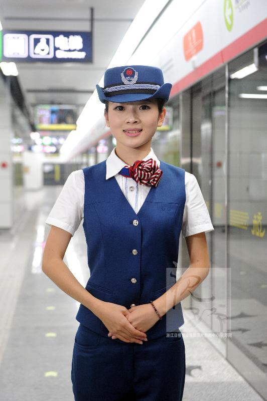 人口管理员制服_实有人口管理员工服