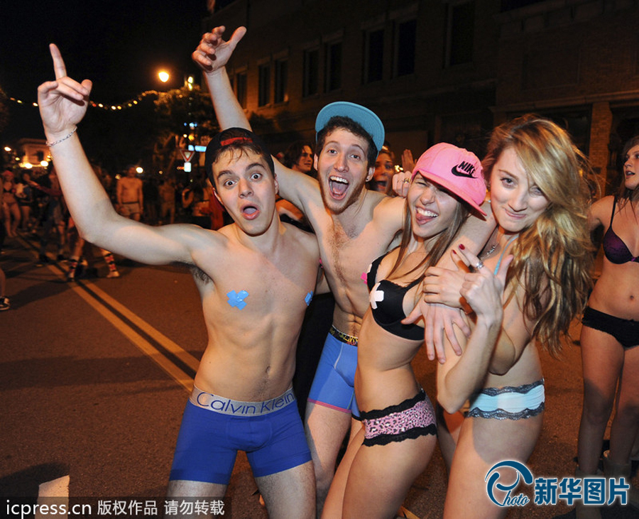 美男美女内衣_动漫美男(2)