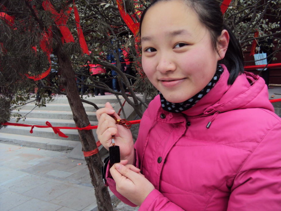 晚上天天去健身房跑步骑动感单车 一点东西也