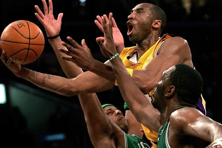 科比有穿过10号球衣吗?篮球球衣号码是可以自