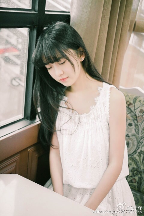 北京校花给路人口_北师大校花 索舞女 红了(2)