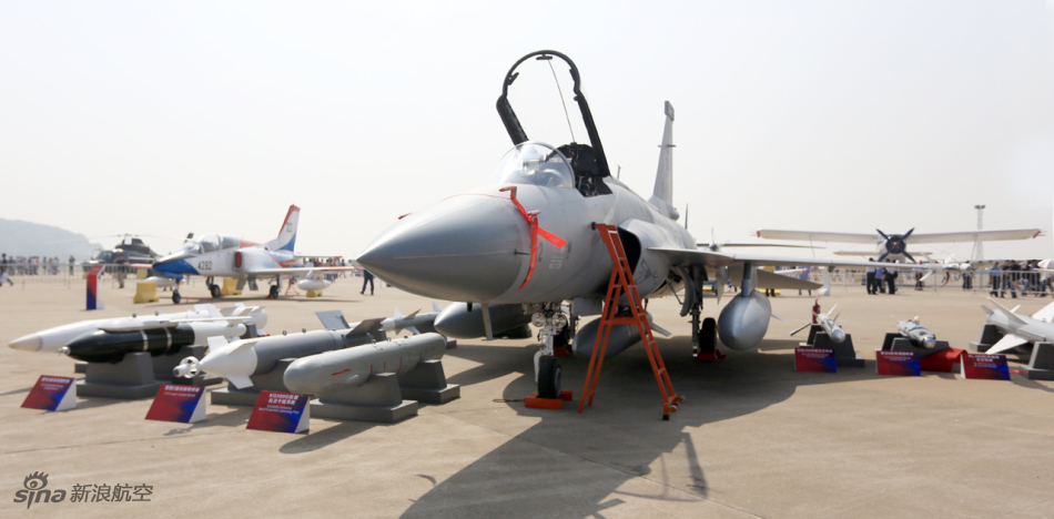 巴军枭机载武器全展示