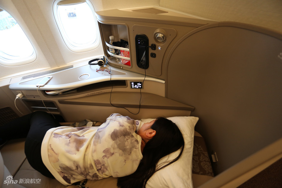 东航波音737公务舱图片,东航波音737公务舱 东航首架波音777-300er飞机商务舱内饰