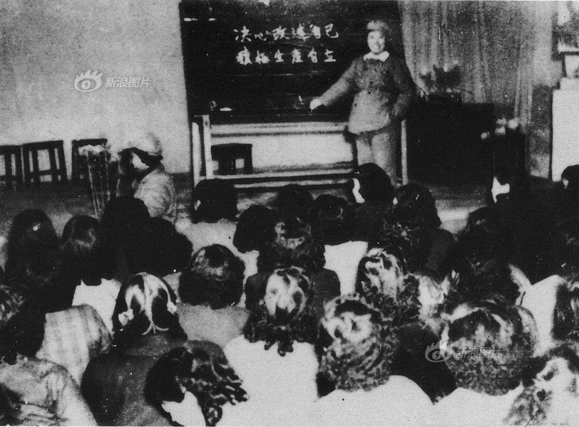解放后人口_一百年里消失的旧北京(3)