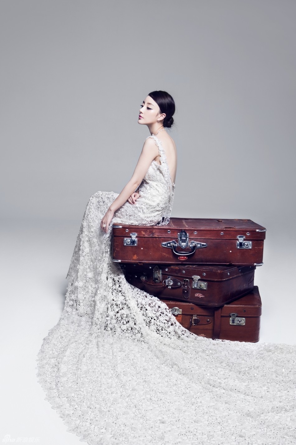 婚纱照长裙_长裙美女(3)