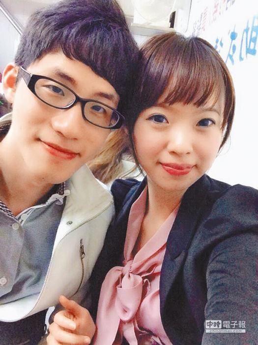 求几句讽刺女人混社会 玩男人和浪女泡酒吧的