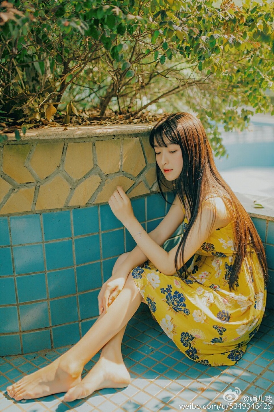 理工校花秒杀黄灿灿 清新自然透文艺