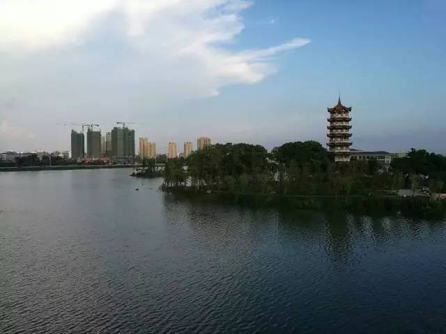 云梦人口_泪崩了 云梦,一座正在消失的城市......(2)
