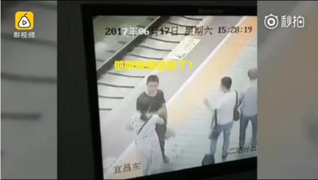 宜昌男女人口_宜昌东站图片(3)