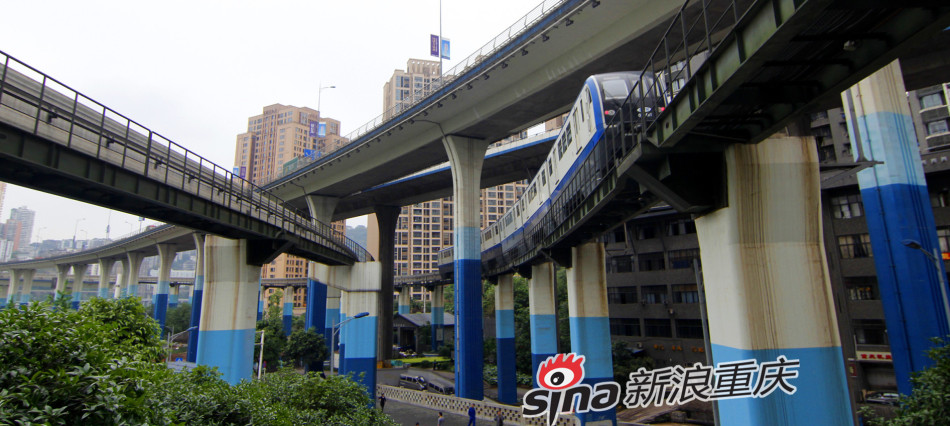 重庆市外来人口_...被誉为火锅之城的重庆在被划分为直辖市以后,外来人口剧增(3)